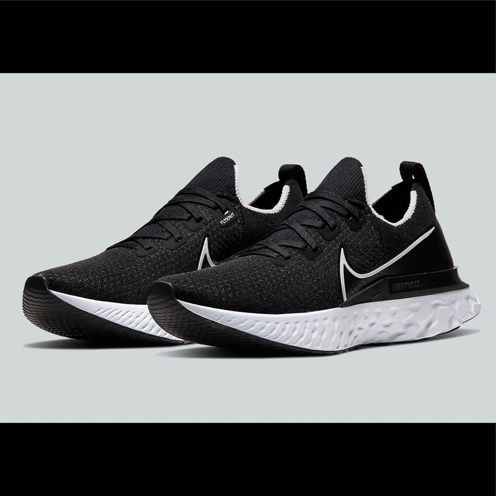 Nike infinity react 2 black and white